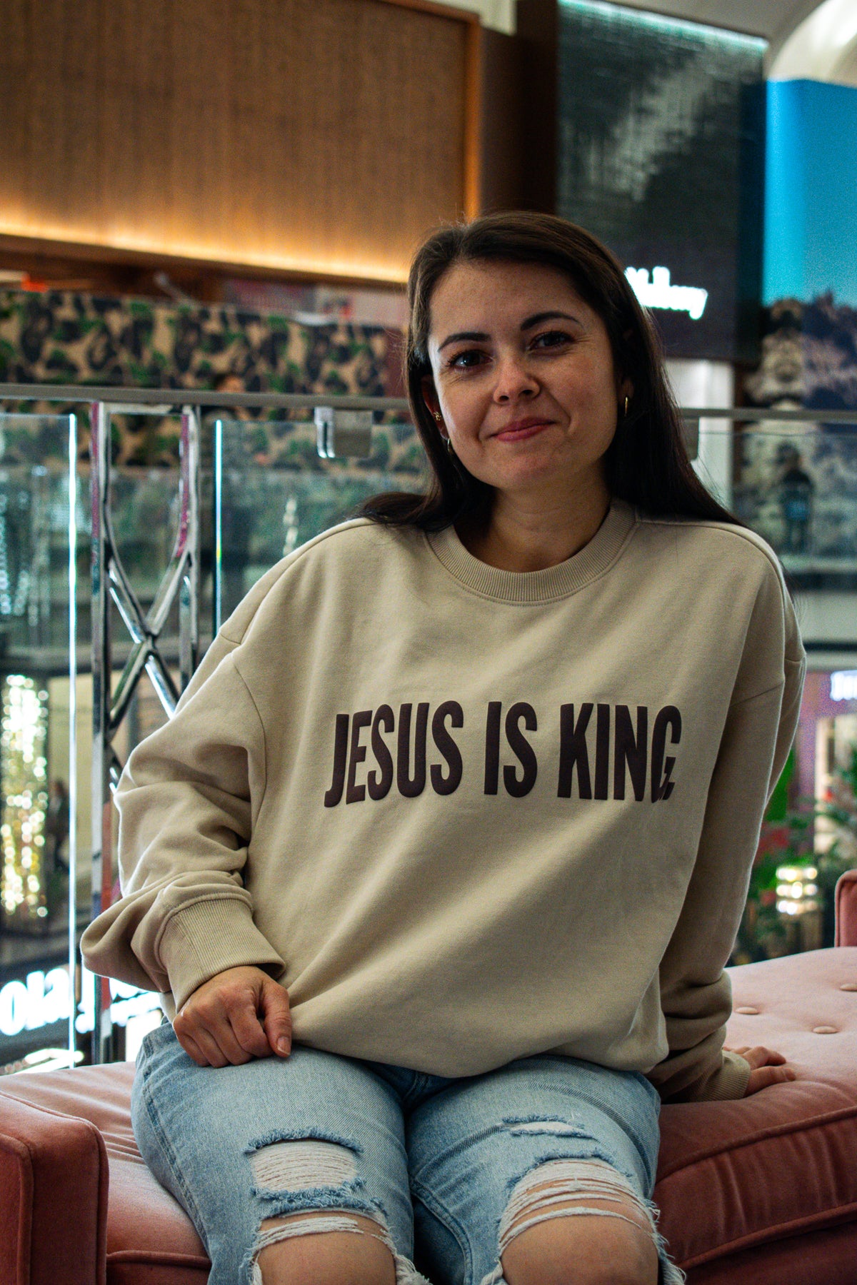 Jesus is King Ivory